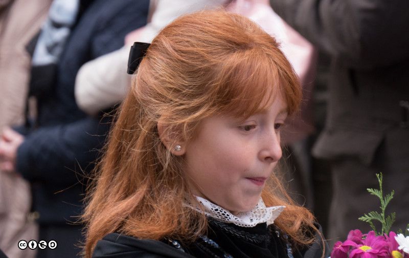 Madrid girl red hair 800px
